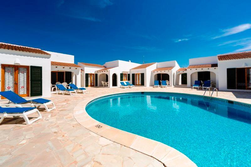 Appartement Casas Menorquinas à Cala Blanca  Extérieur photo
